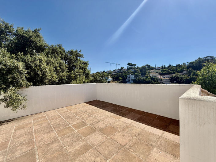 Image No.17-4 Bed Villa for sale
