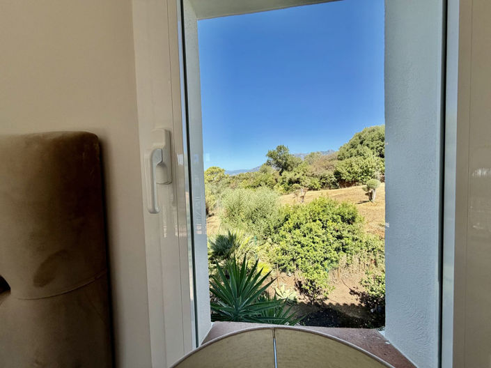 Image No.28-4 Bed Villa for sale