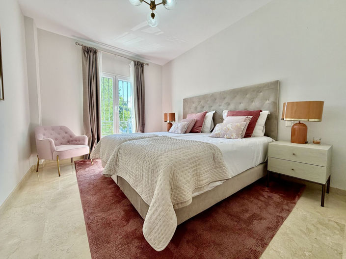 Image No.31-4 Bed Villa for sale
