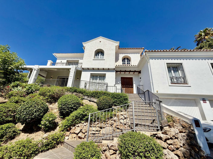 Image No.7-4 Bed Villa for sale