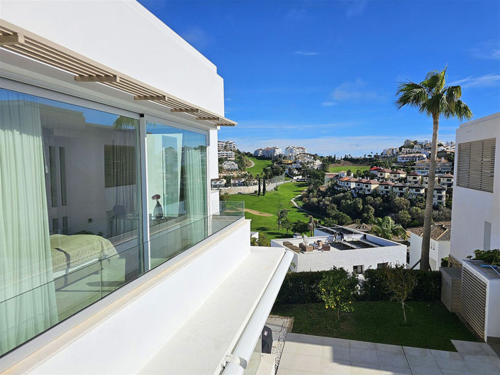 Image No.43-5 Bed Villa for sale
