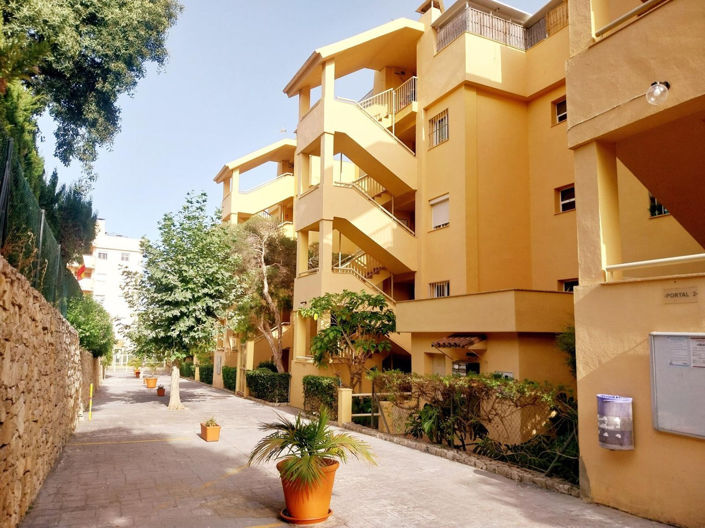 Image No.39-1 Bed Apartment for sale