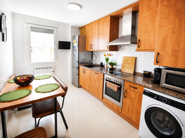 Image No.4-2 Bed Apartment for sale