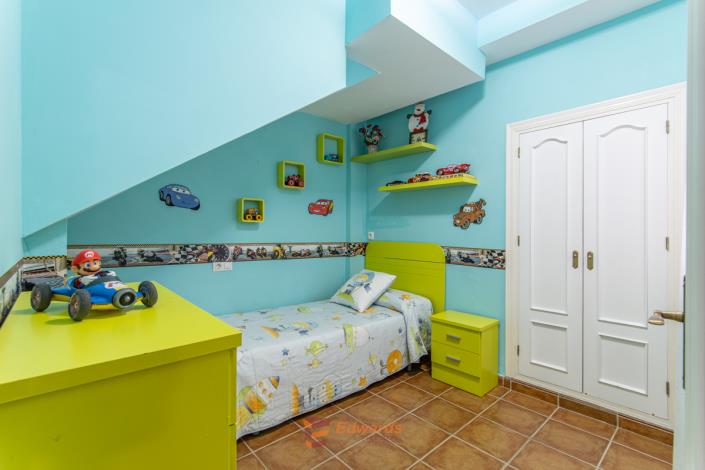 Image No.9-5 Bed House/Villa for sale