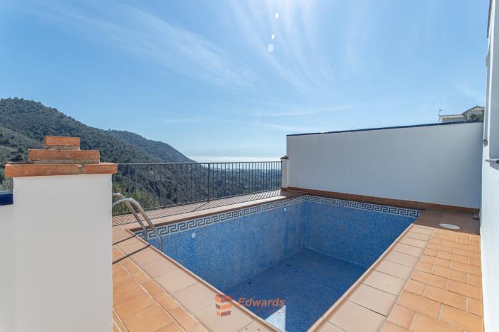 Image No.5-5 Bed House/Villa for sale