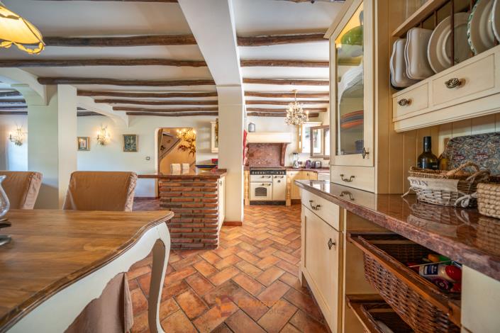 Image No.33-4 Bed Village House for sale