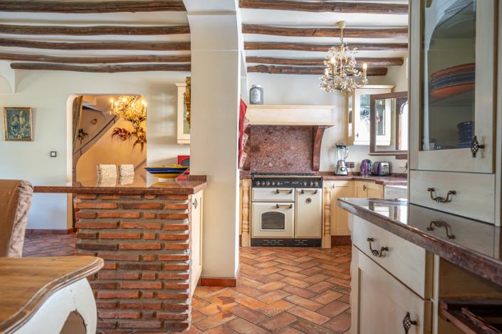 Image No.34-4 Bed Village House for sale