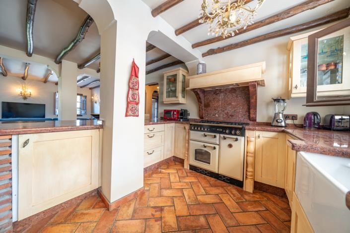 Image No.36-4 Bed Village House for sale