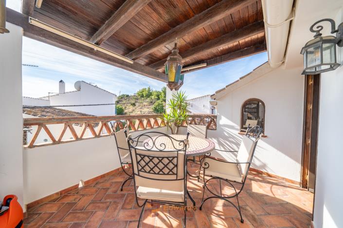 Image No.51-4 Bed Village House for sale