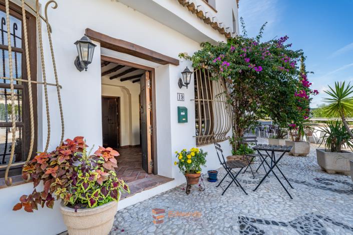 Image No.5-4 Bed Village House for sale