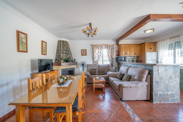 Image No.16-2 Bed Villa / Detached for sale