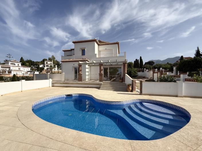 Image No.4-Chalet de 3 chambres à vendre à Frigiliana