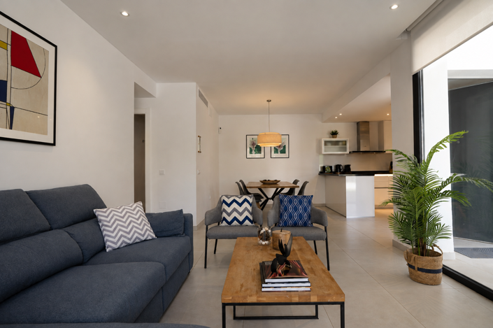 Image No.4-3 Bed Townhouse for sale