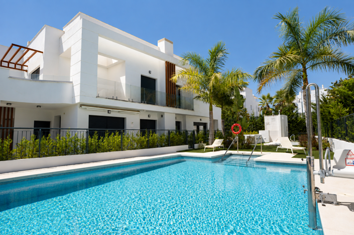 Image No.37-3 Bed Townhouse for sale