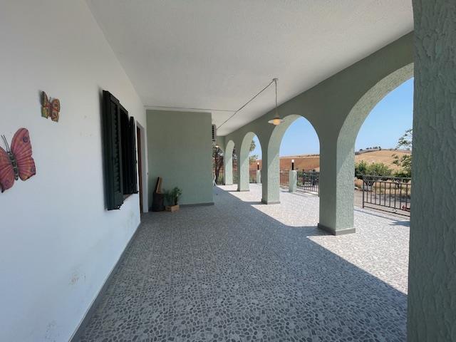 Image No.4-5 Bed Country House for sale