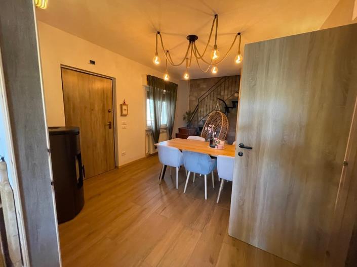 Image No.13-6 Bed Country House for sale