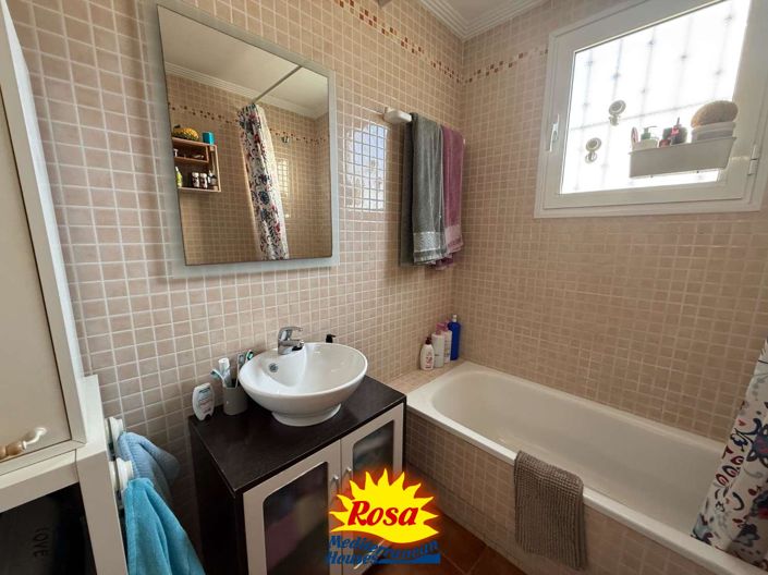 Image No.21-2 Bed Apartment for sale