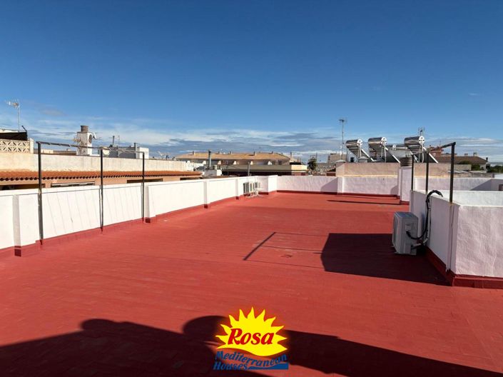 Image No.31-3 Bed Property for sale
