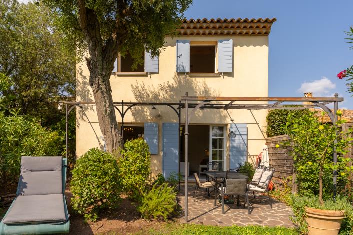 Image No.3-2 Bed Villa for sale