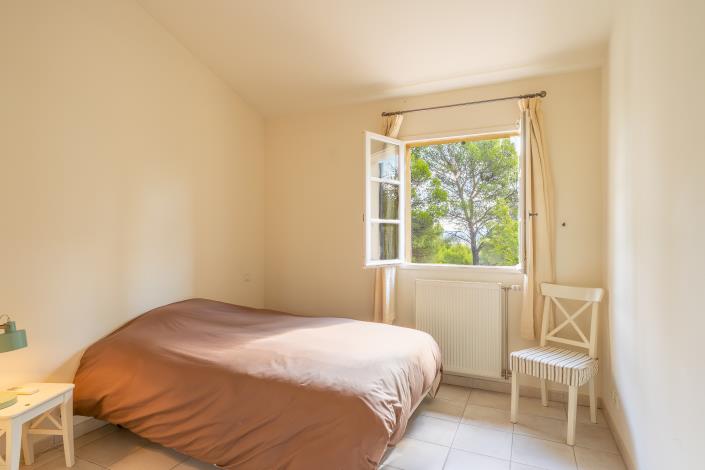 Image No.14-2 Bed Villa for sale