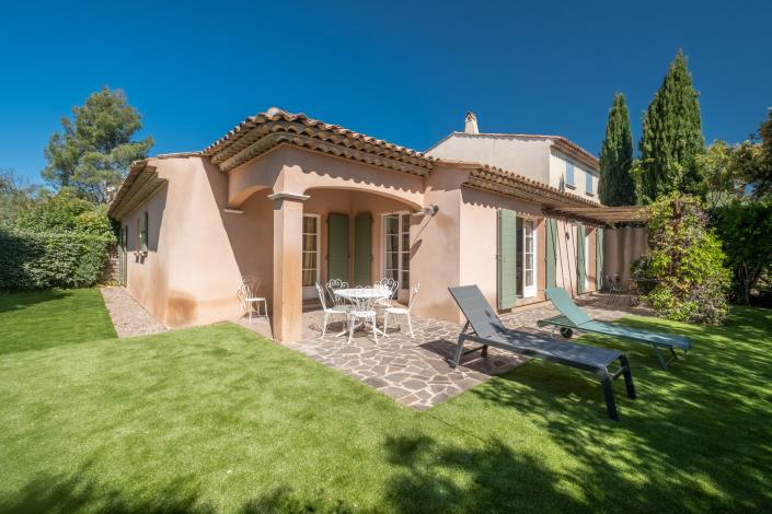 Image No.3-3 Bed Villa for sale
