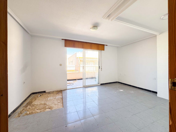 Image No.11-1 Bed Apartment for sale