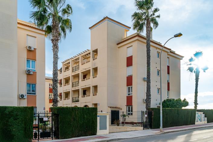 Image No.3-2 Bed Apartment for sale