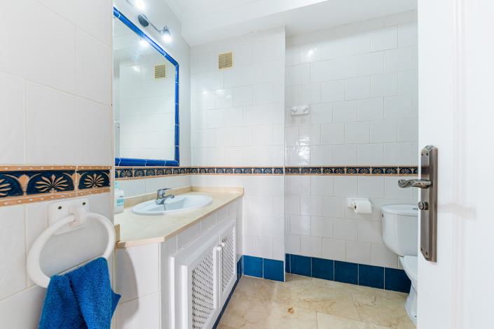 Image No.12-2 Bed Apartment for sale