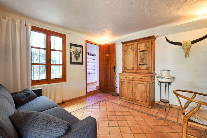 Image No.34-2 Bed Villa for sale