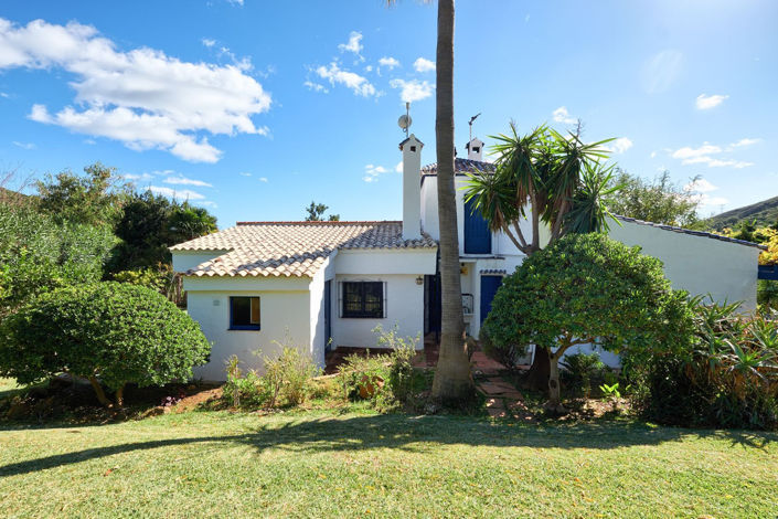 Image No.43-2 Bed Villa for sale