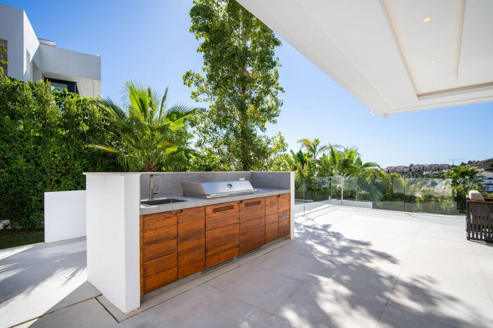 Image No.6-4 Bed Villa for sale