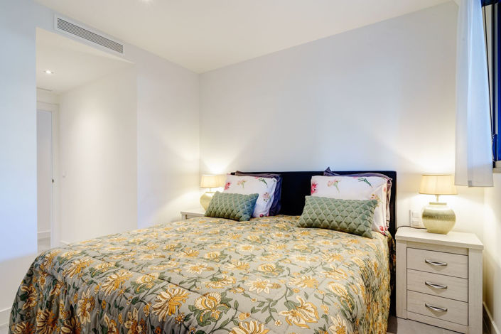 Image No.14-3 Bed Apartment for sale