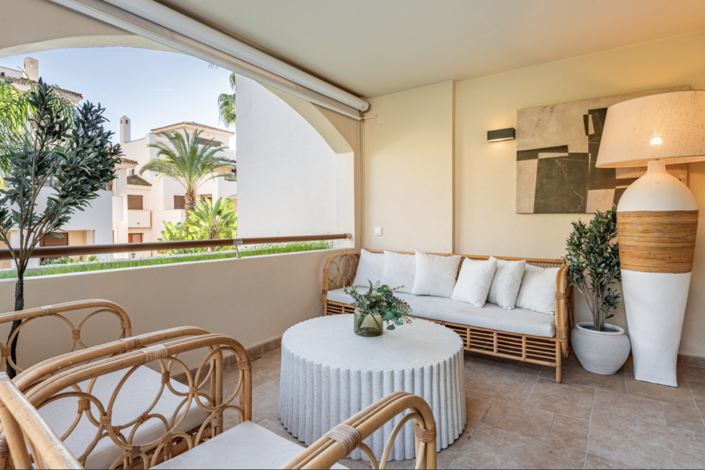 Image No.22-2 Bed Apartment for sale