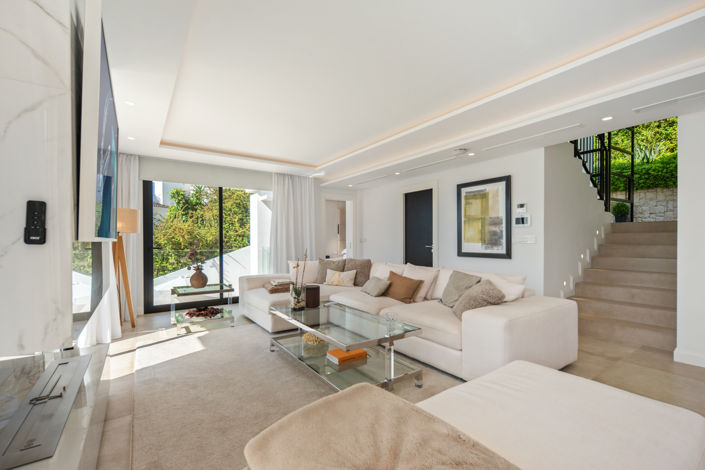 Image No.26-5 Bed Villa for sale