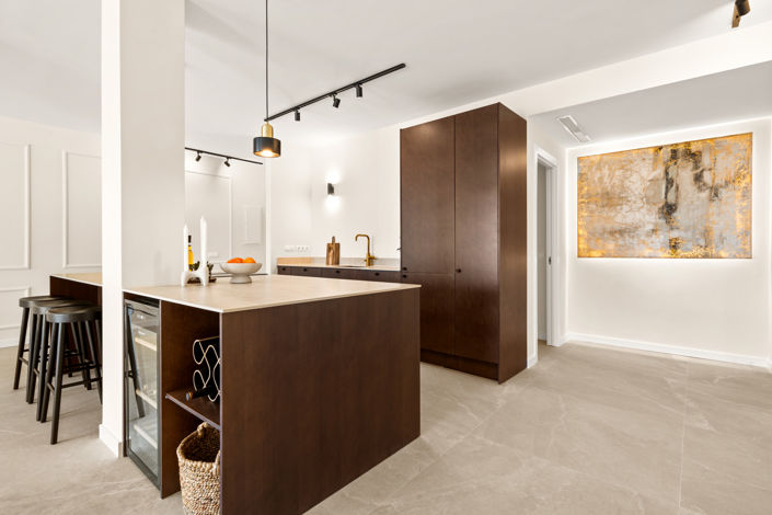 Image No.10-3 Bed Apartment for sale