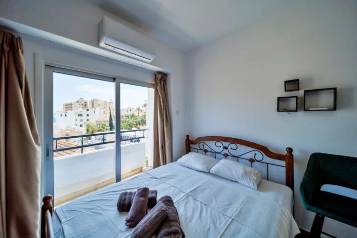 Image No.12-3 Bed Apartment for sale