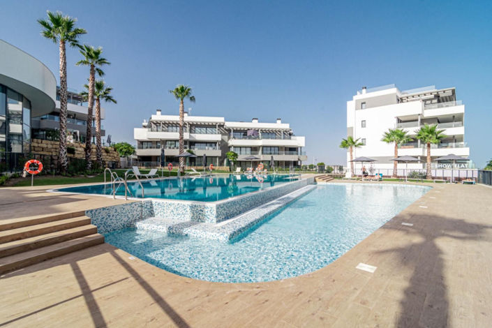 Image No.24-3 Bed Apartment for sale