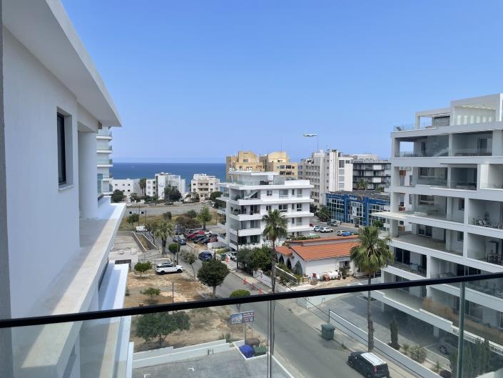 Image No.13-2 Bed Apartment for sale
