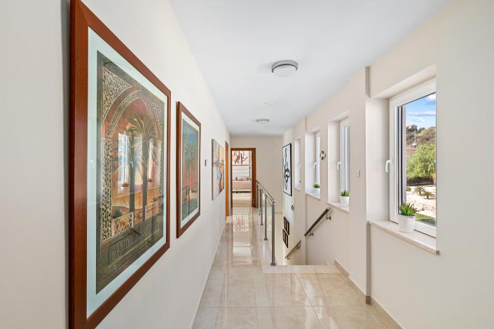 Image No.11-4 Bed House/Villa for sale