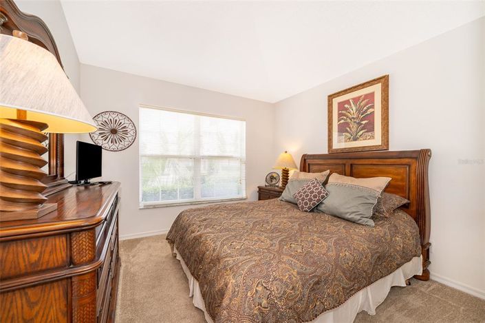 Image No.9-5 Bed Property for sale
