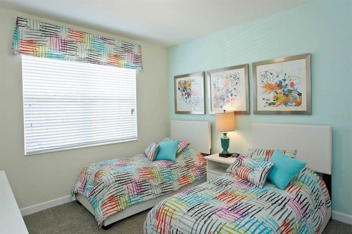 Image No.4-5 Bed Property for sale