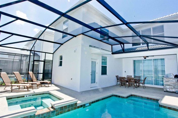 Image No.7-5 Bed Property for sale