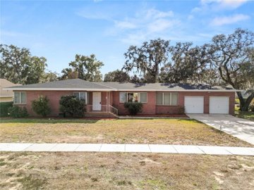 1 - Davenport, Property