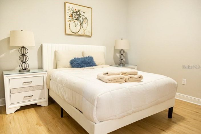 Image No.30-4 Bed Property for sale