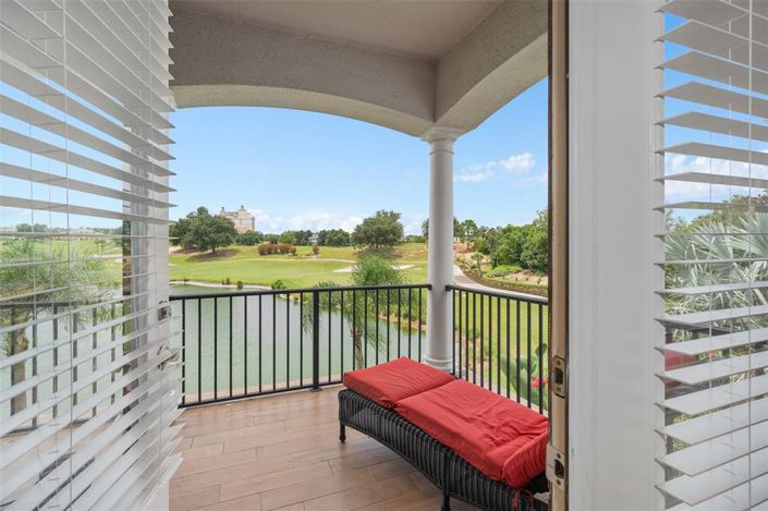 Image No.38-5 Bed Property for sale
