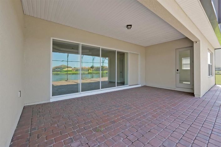 Image No.20-5 Bed Property for sale