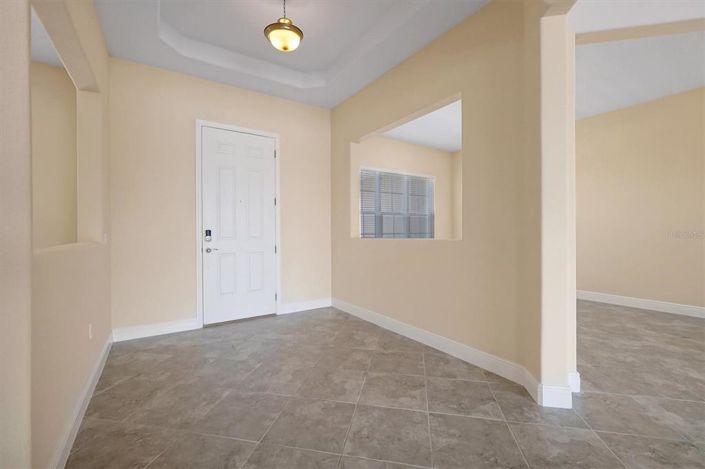 Image No.8-5 Bed Property for sale