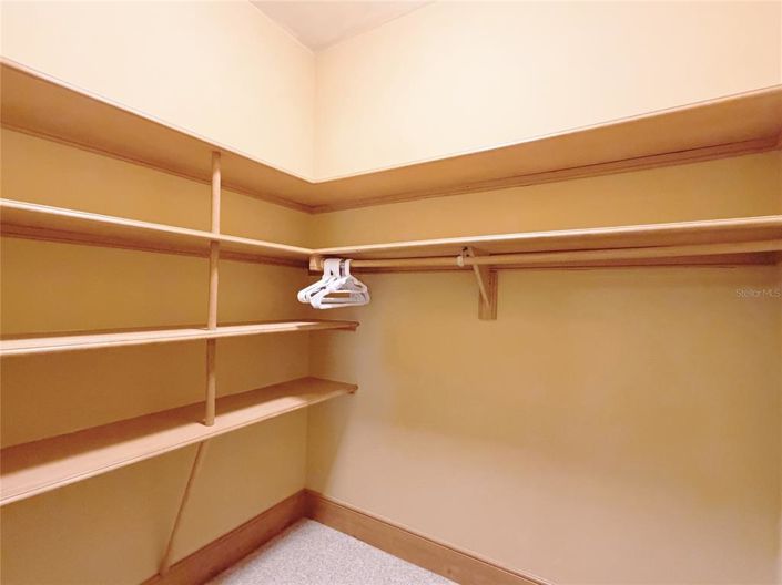 Image No.55-5 Bed Property for sale