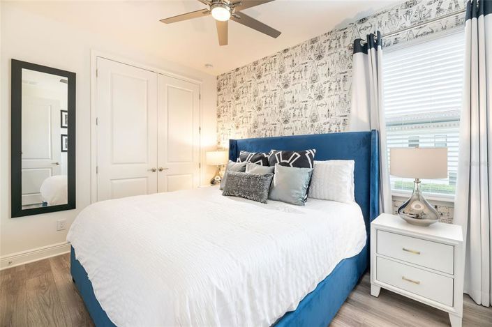 Image No.28-6 Bed Property for sale