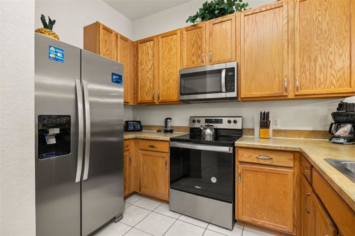 Image No.12-2 Bed Property for sale